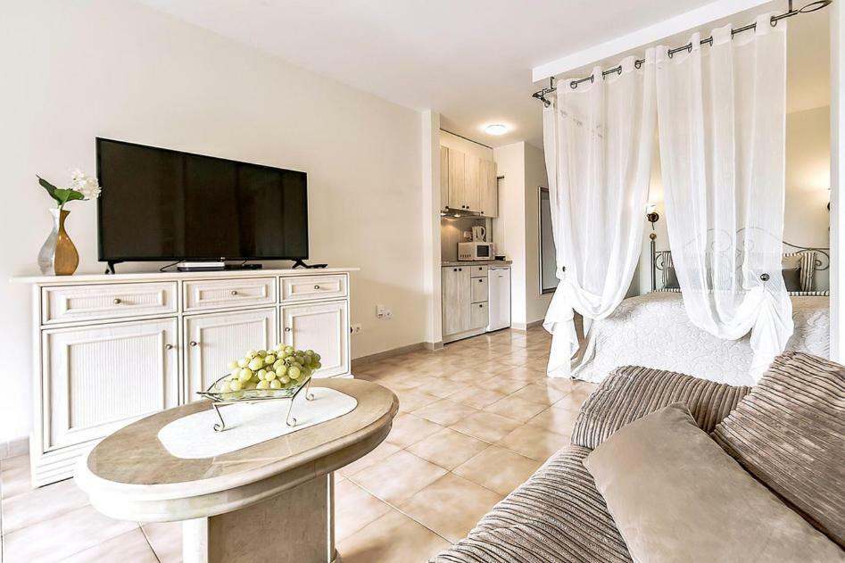 Studio In Los Cristianos Ocean View Arona (Tenerife) Exterior foto